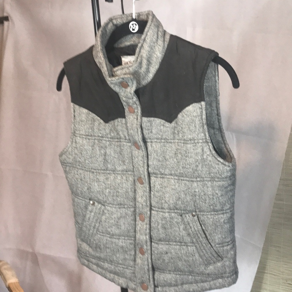 Ci Sono by Cavalini outwear collection